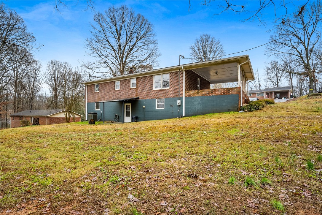 117 State Rd S-37-381 Seneca, SC 29678 - Photo 30 of 39 Gallery Image 30