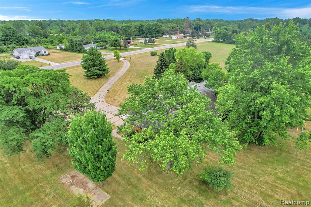 5057 Elms Road Flushing, MI 48433 - Photo 44 of 50