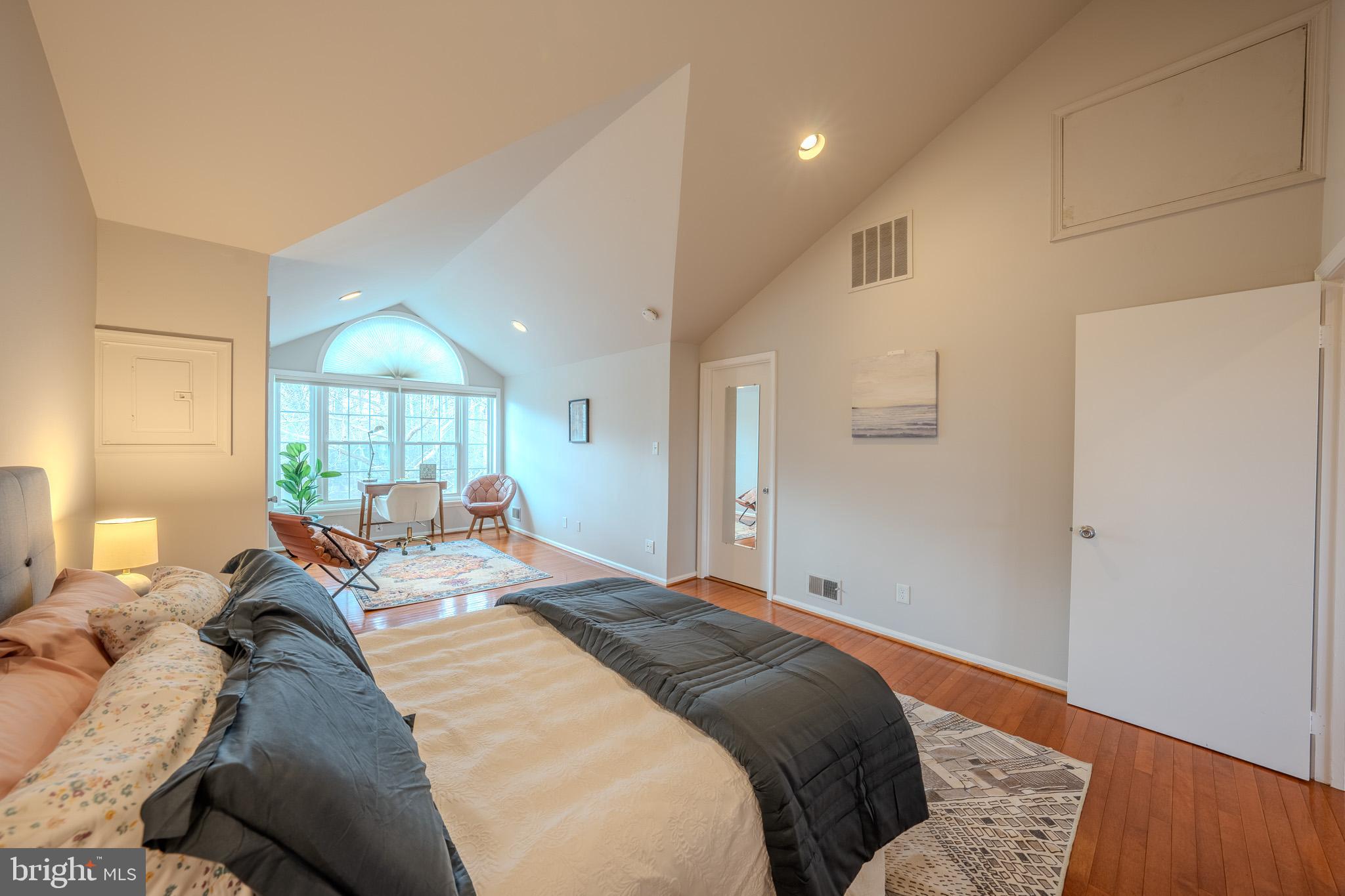 11168 Beaver Trail Court Reston, VA 20191 - Photo 12 of 42