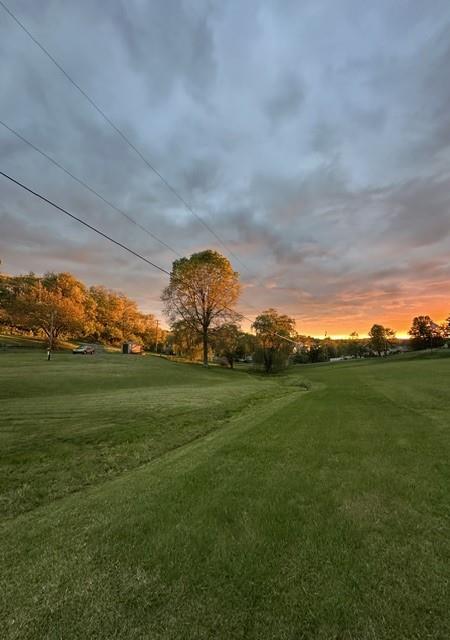 305 Tollgate School Road Zelienople, PA 16063 - Photo 2 of 5 Sunset view