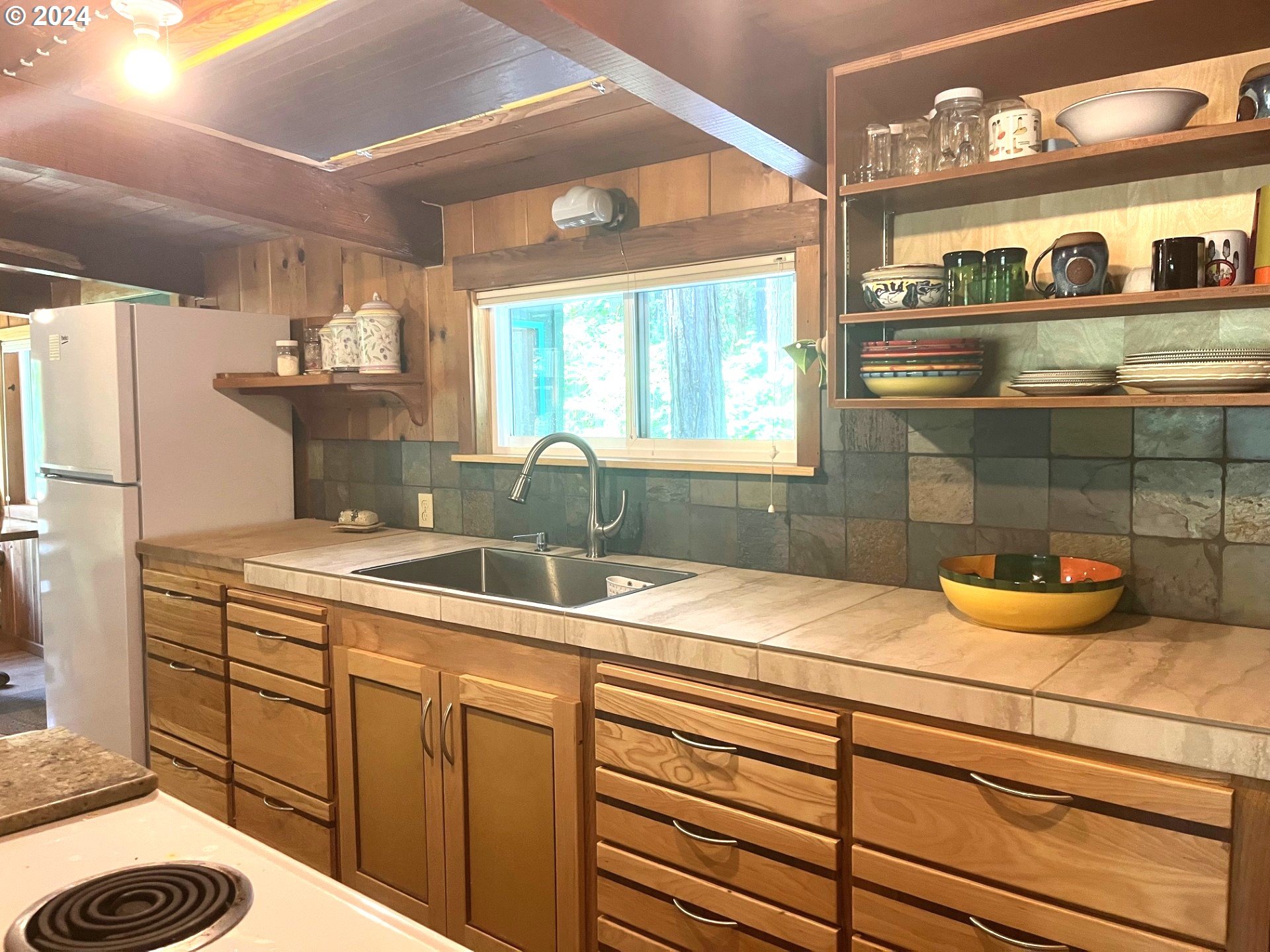 55359 Delta Road Blue River, OR 97413 - Photo 5 of 27 Kitchen