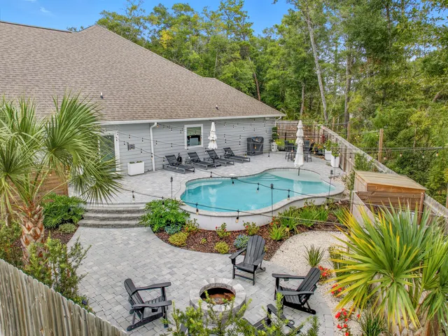 $689,900 | 30 Hammock Oaks Boulevard, Freeport, FL 32439