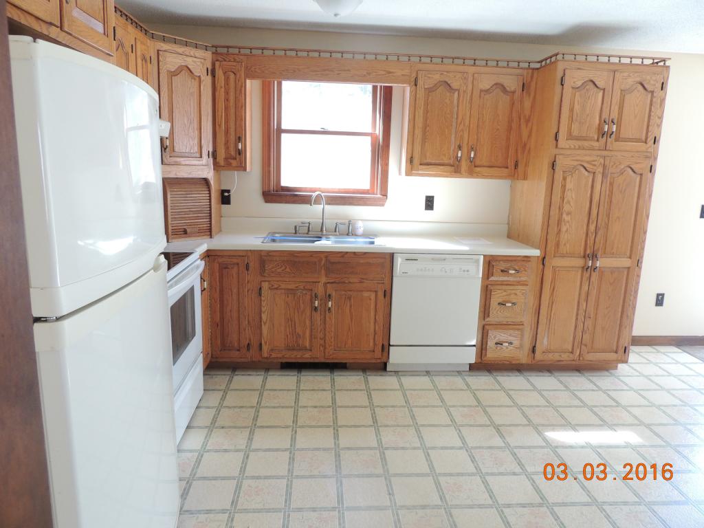 232 North Road Deerfield, NH 03037 - Photo 4 of 16