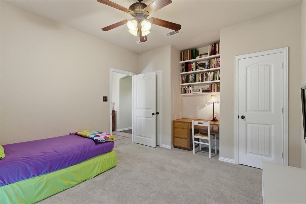 109 Heritage Parkway West Decatur, TX 76234 - Photo 13 of 40