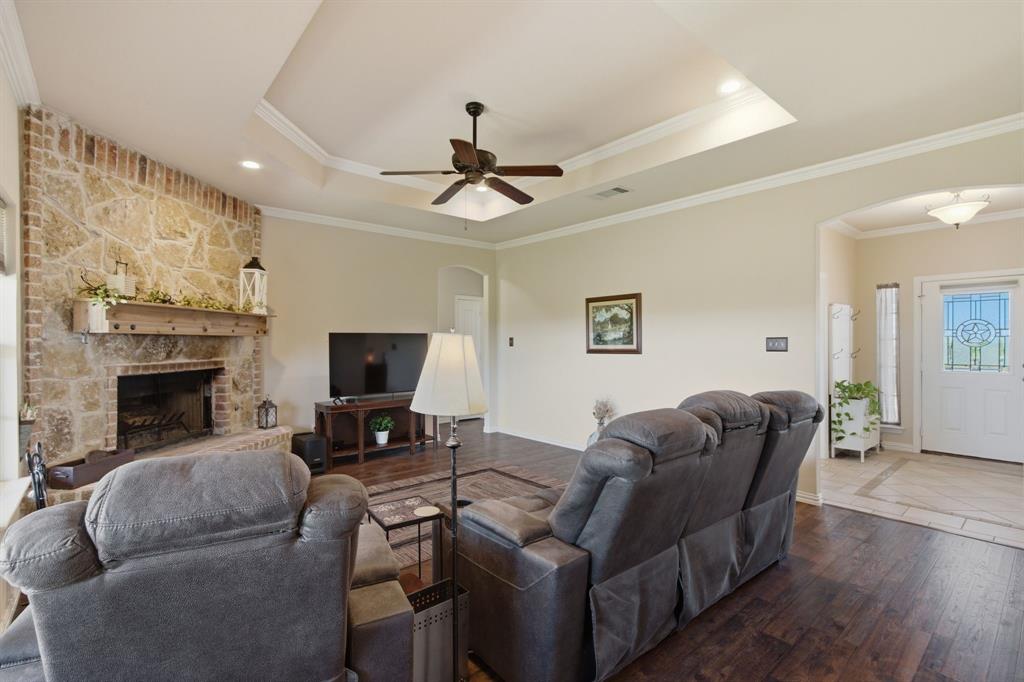 109 Heritage Parkway West Decatur, TX 76234 - Photo 15 of 40