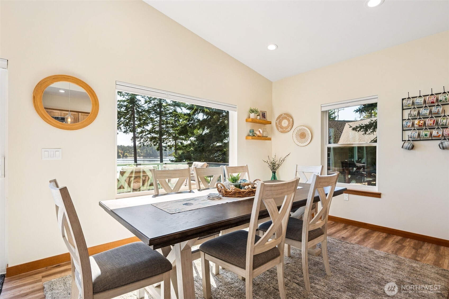 331 East Robbins Road Grapeview, WA 98546 - Photo 11 of 29 Gallery Image 11