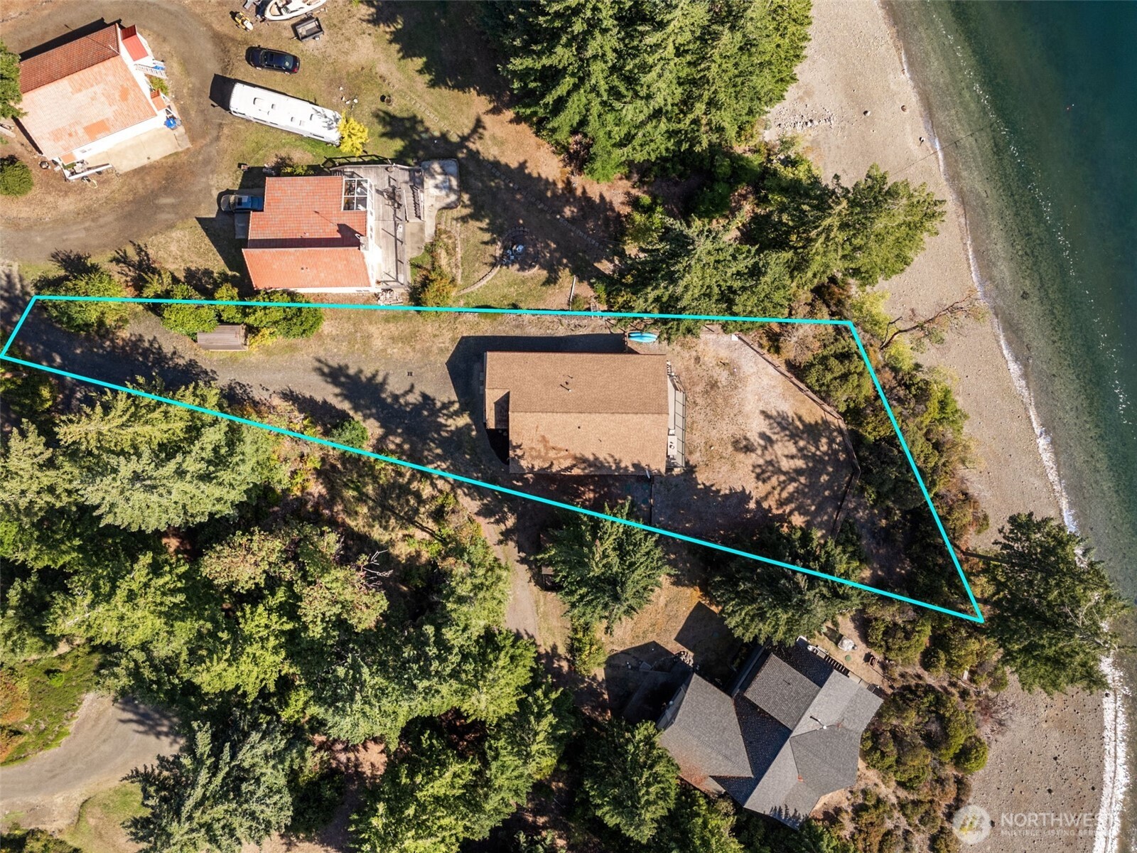 331 East Robbins Road Grapeview, WA 98546 - Photo 25 of 29 Gallery Image 25