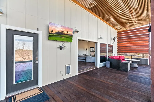 a view of an ocean view