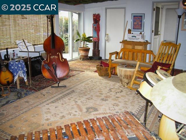 362 Summit Court Pinole, CA 94564 - Photo 12 of 57