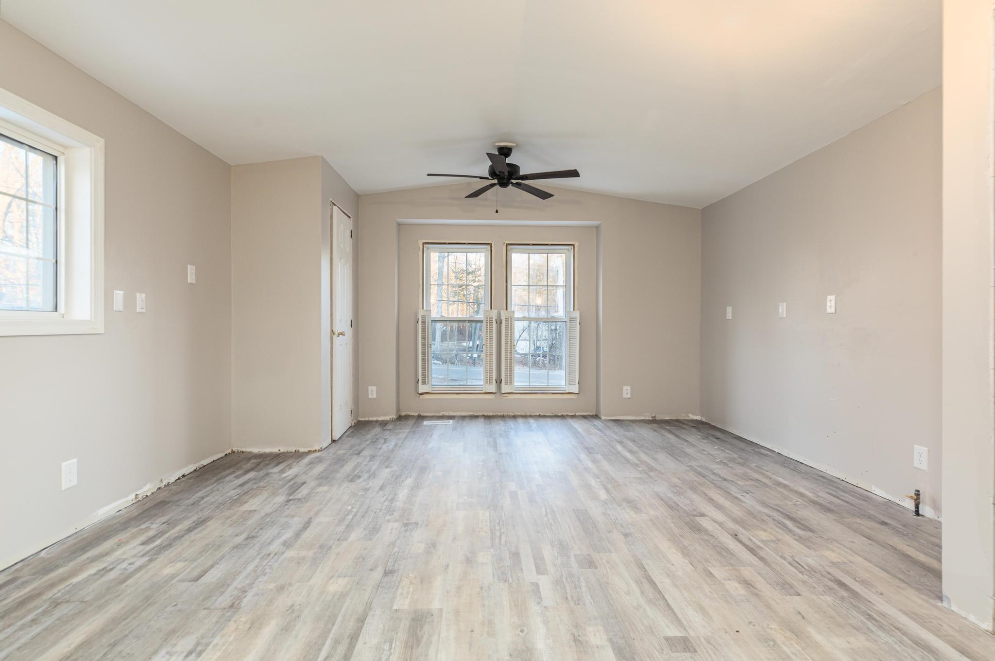 109 Linden Street Exeter, NH 03833 - Photo 12 of 26 Gallery Image 12