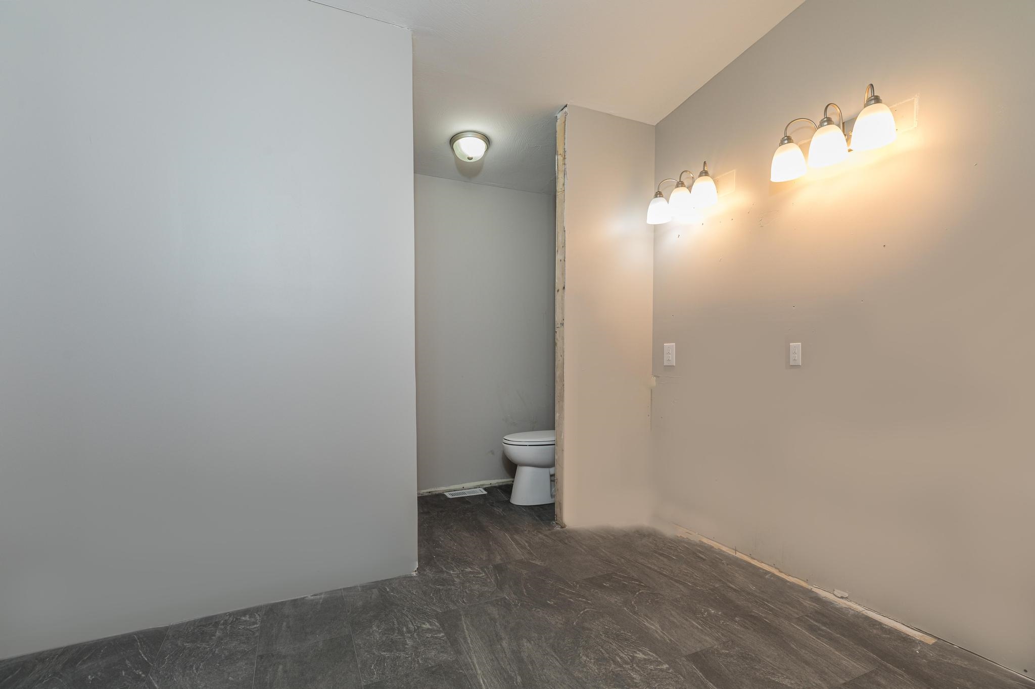 109 Linden Street Exeter, NH 03833 - Photo 10 of 26 Gallery Image 10