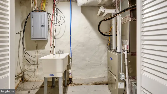 a view of a house and a yard