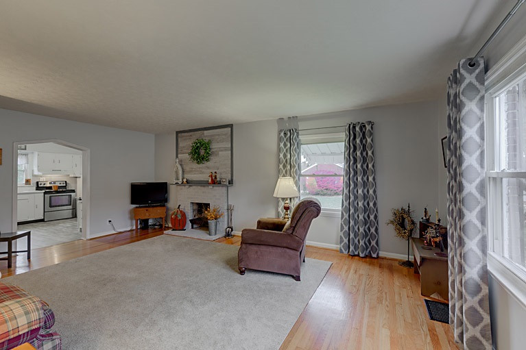 2313 Amsterdam Road Fort Mitchell, KY 41017 - Photo 3 of 18 Gallery Image 3