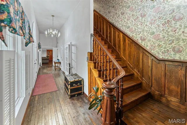 $535,000 | 110 Fullerton Road, Belleville, IL 62226