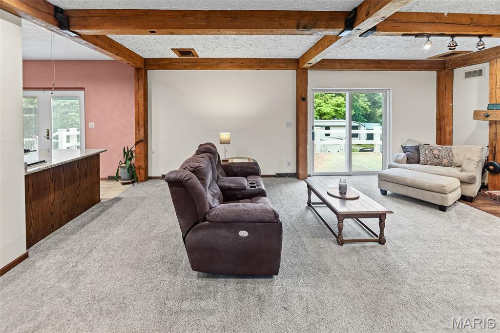 110 Fullerton Road Belleville, IL 62226 - Photo 14 of 57