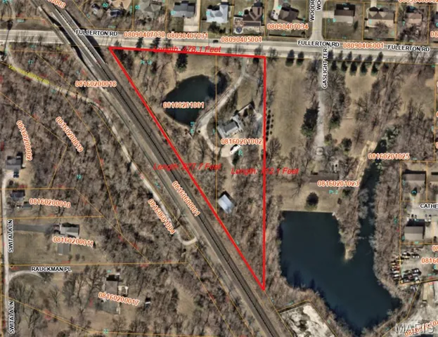 $535,000 | 110 Fullerton Road, Belleville, IL 62226