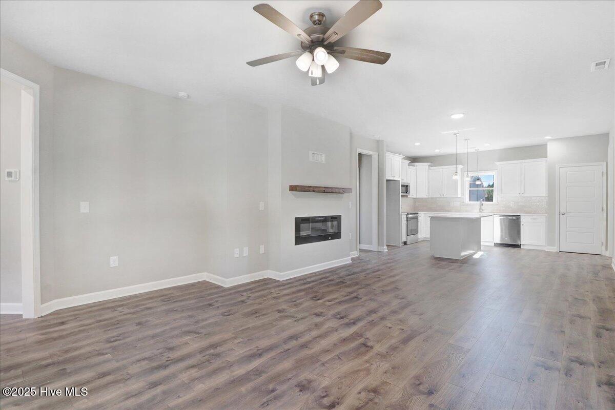 1760 Cardinal Drive Deep Run, NC 28525 - Photo 8 of 37 15-1760 Cardianl Dr-15