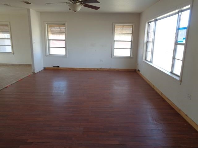 1420 Watts Street Ralls, TX 79357 - Photo 2 of 13 Photo 2
