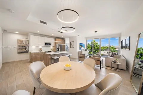 $1,169,000 | 545 Southwest 11th Street, Unit 308, Miami, FL 33129