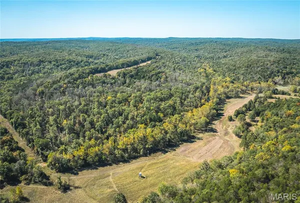 $1,000,000 | 0 Clear Creek Road, Richwoods, MO 63071