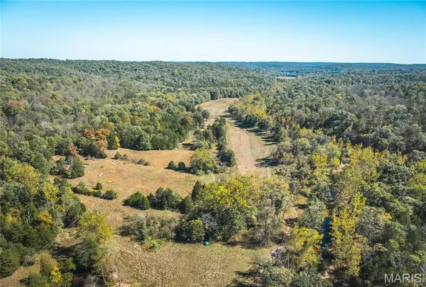 $1,000,000 | 0 Clear Creek Road, Richwoods, MO 63071