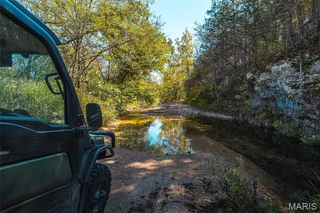 $1,200,000 | 0 Clear Creek Road, Richwoods, MO 63071