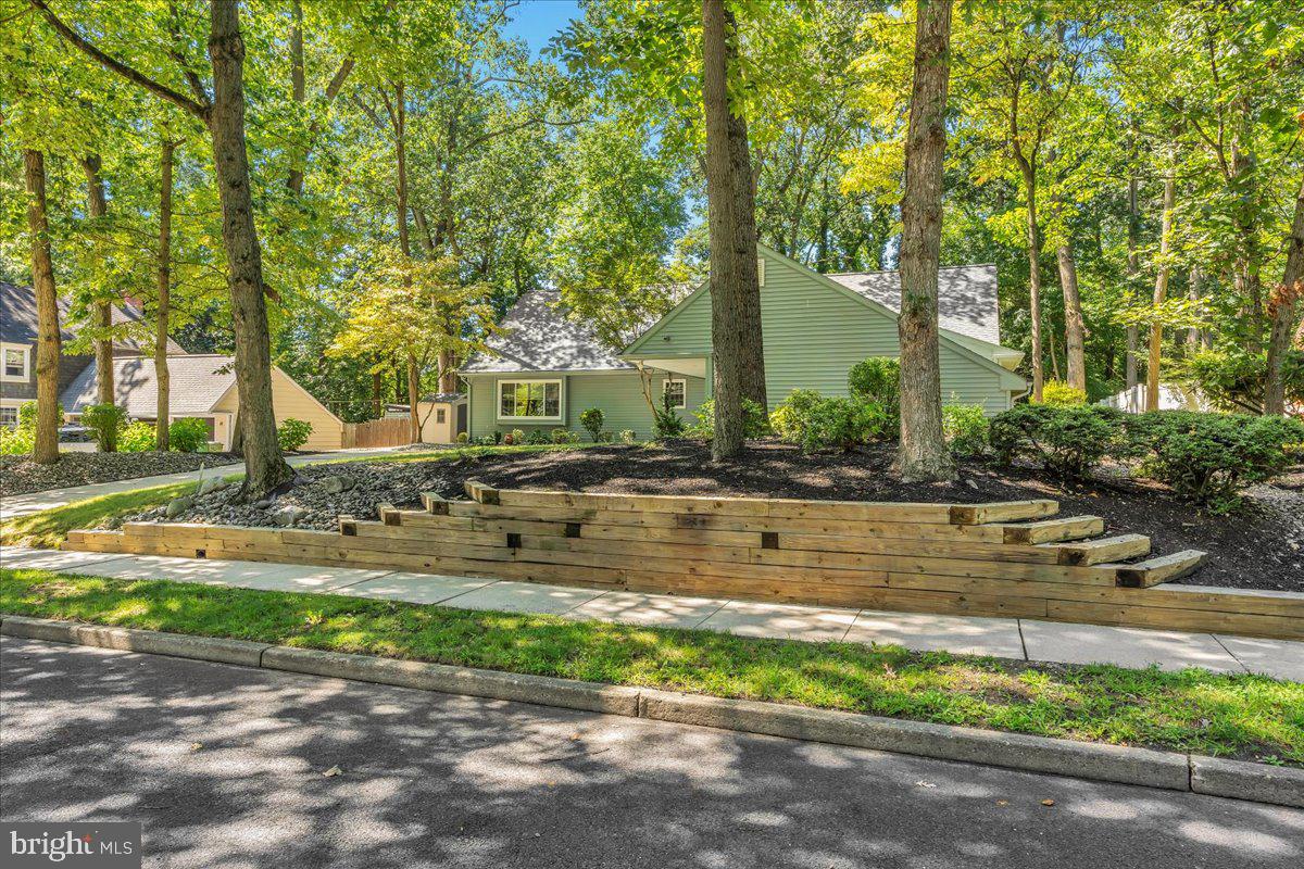 114 Partree Road Cherry Hill, NJ 08003 - Photo 5 of 44