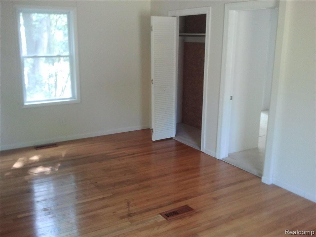 5100 Sashabaw Road Clarkston, MI 48346 - Photo 13 of 16 sasabaw_8.jpg