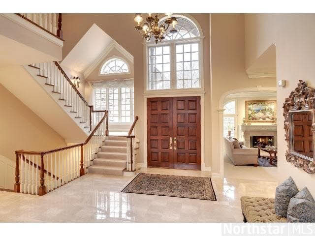 7021 Antrim Road Edina, MN 55439 - Photo 3 of 18