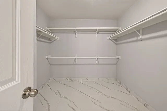 $293,000 | 71 North Forrest Avenue, La Porte, TX 77571