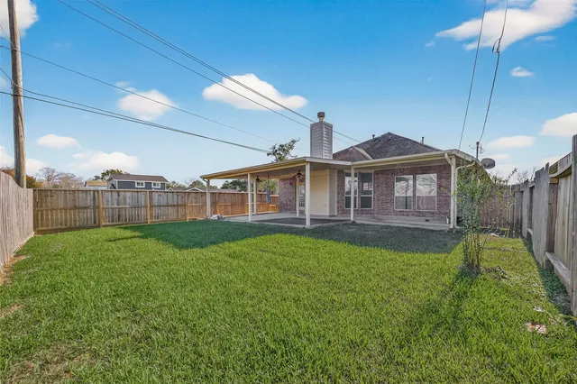 $293,000 | 71 North Forrest Avenue, La Porte, TX 77571