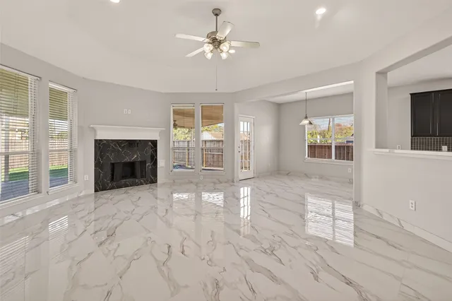 $293,000 | 71 North Forrest Avenue, La Porte, TX 77571