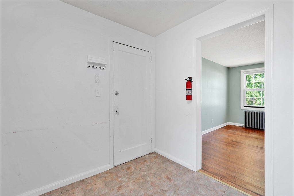 524 Cold Spring Avenue, Unit 2A West Springfield, MA 01089 - Photo 23 of 25