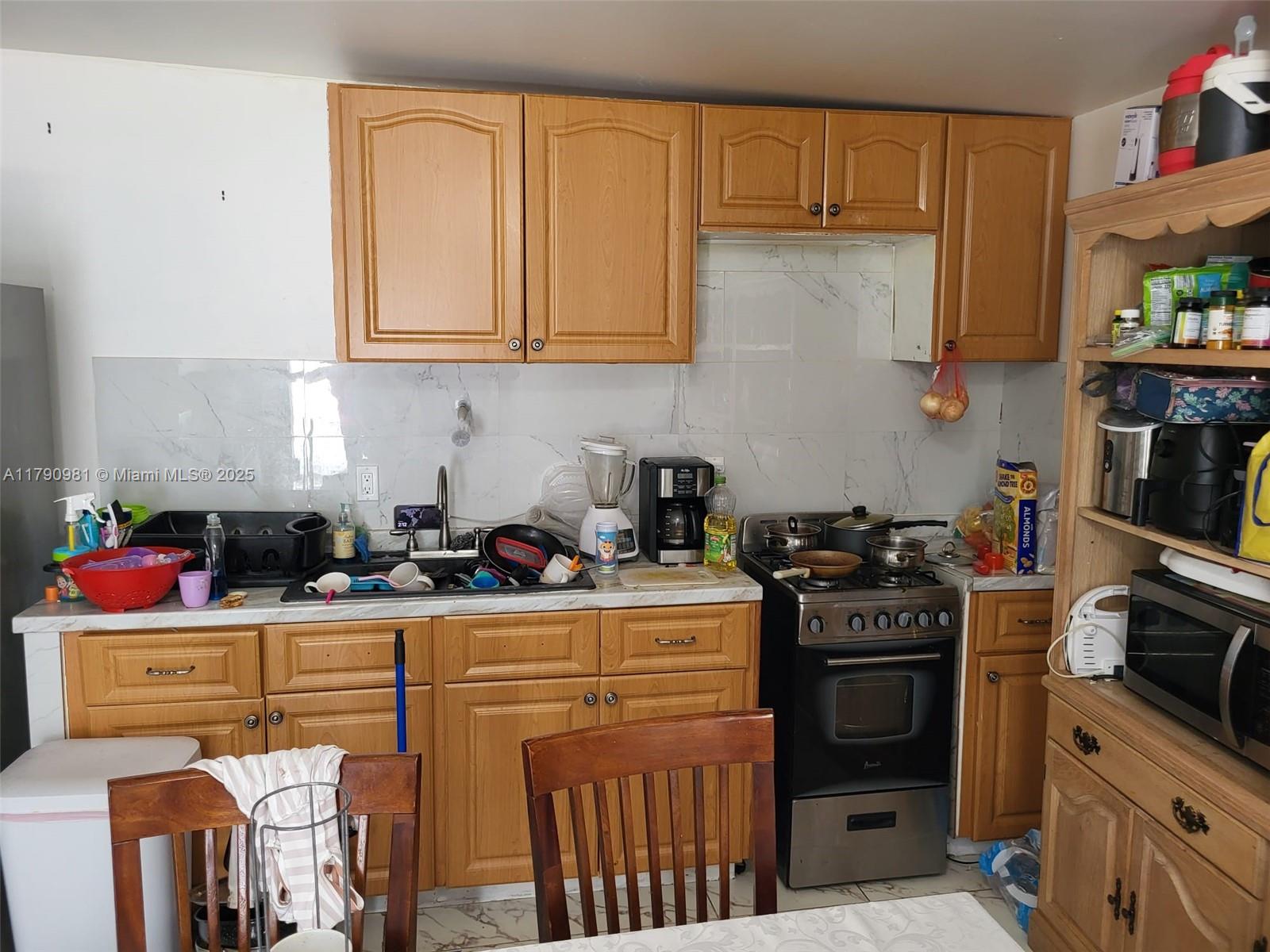 1650 Northeast 147th Street Miami, FL 33181 - Photo 27 of 56 EFFICIENCY