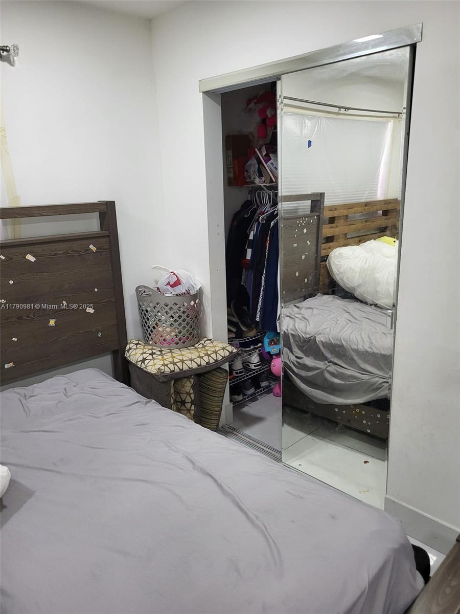 1650 Northeast 147th Street Miami, FL 33181 - Photo 31 of 56 EFFICIENCY BEDROOM