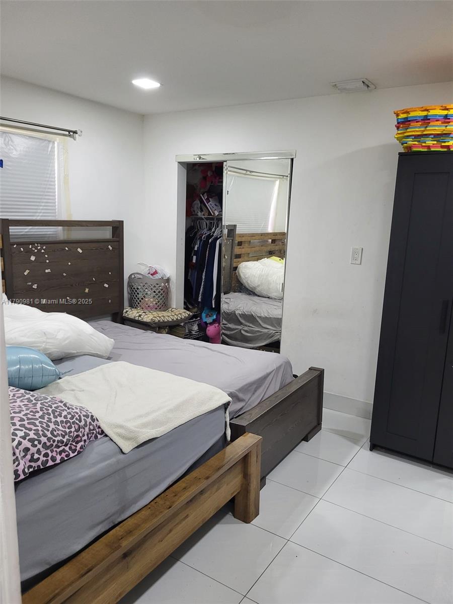 1650 Northeast 147th Street Miami, FL 33181 - Photo 32 of 56 EFFICIENCY BEDROOM