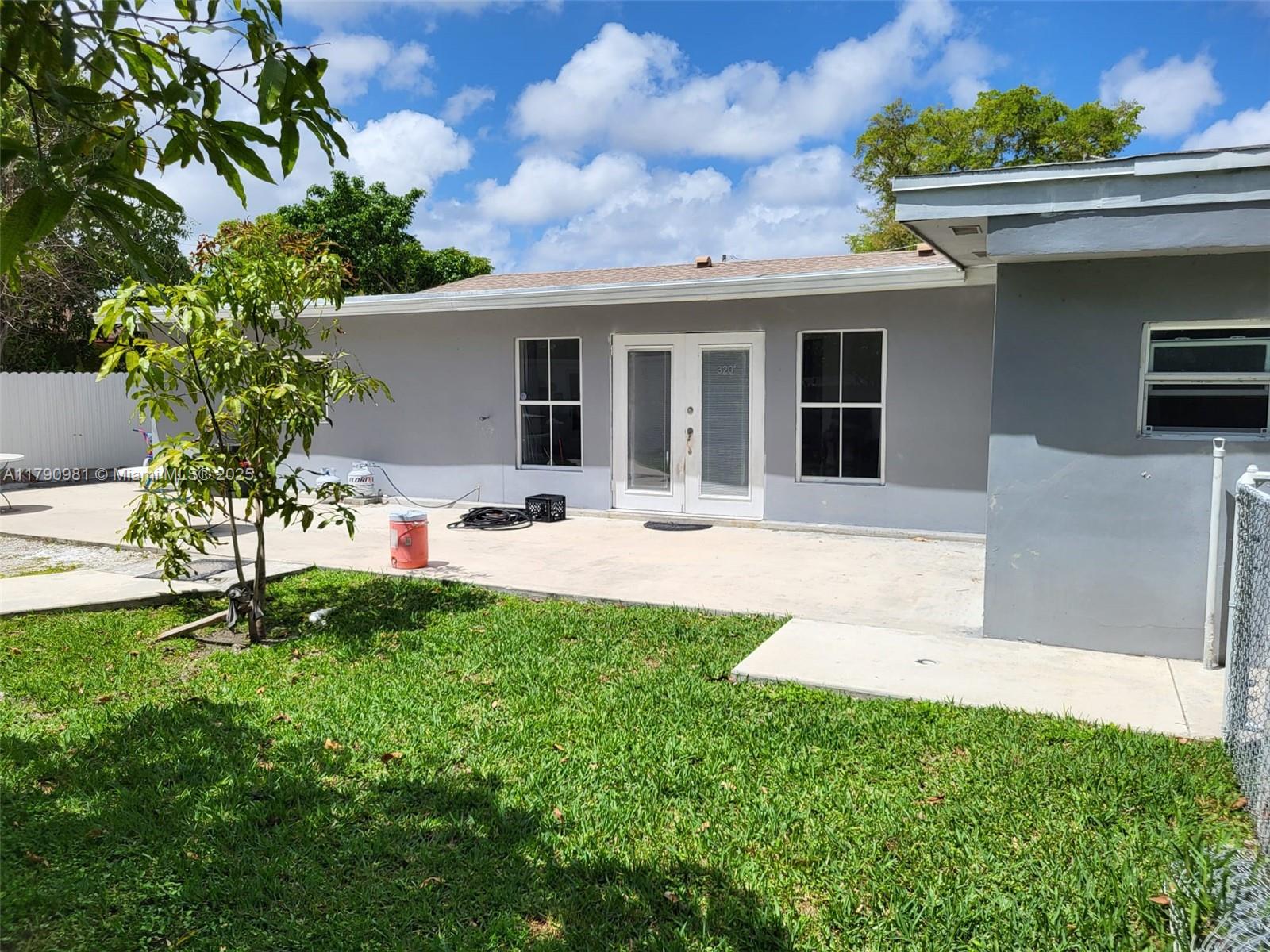 1650 Northeast 147th Street Miami, FL 33181 - Photo 4 of 56 NICE BIG PATIO, GREAT FOR ENTERTAINMENT