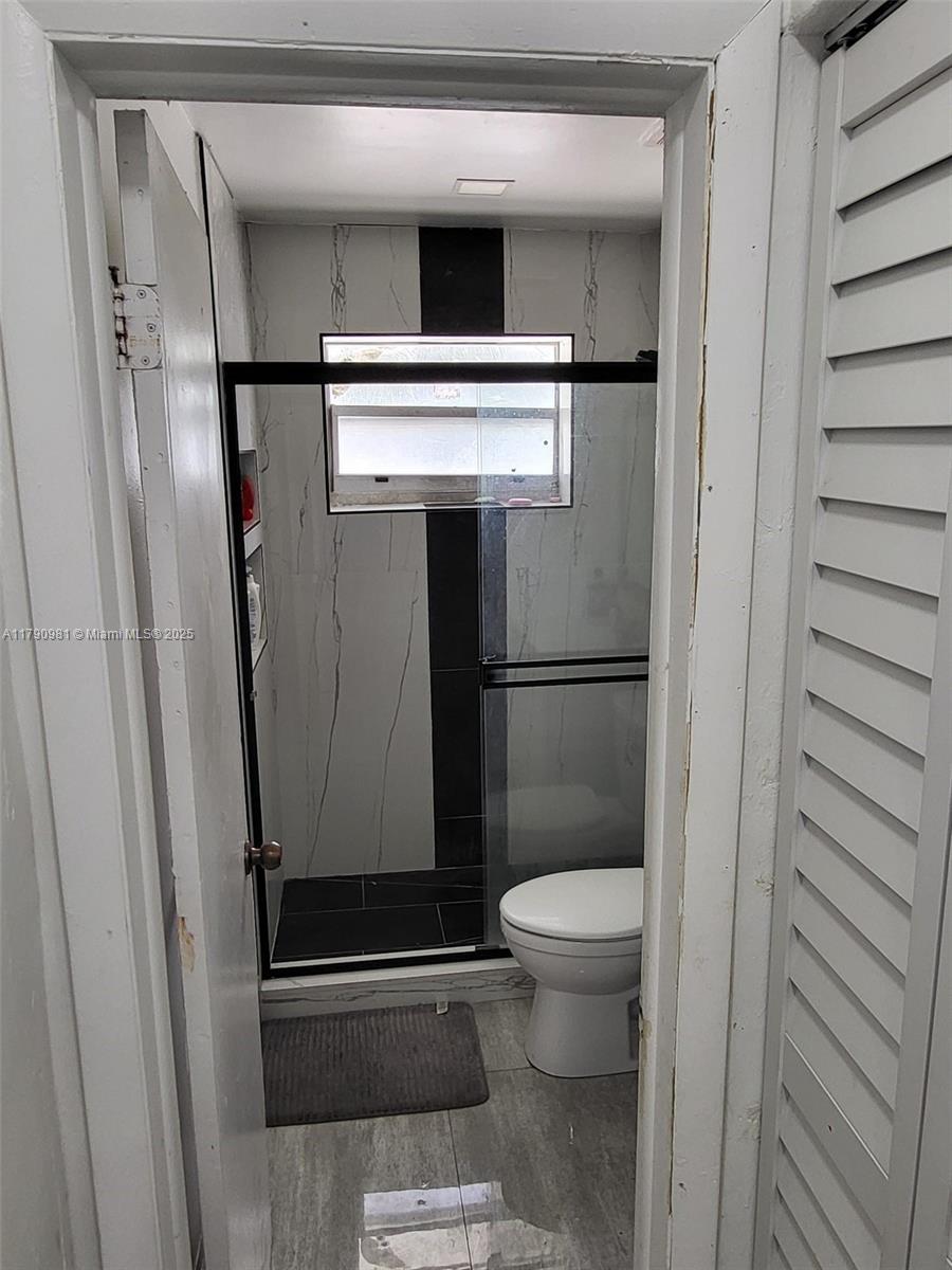 1650 Northeast 147th Street Miami, FL 33181 - Photo 41 of 56