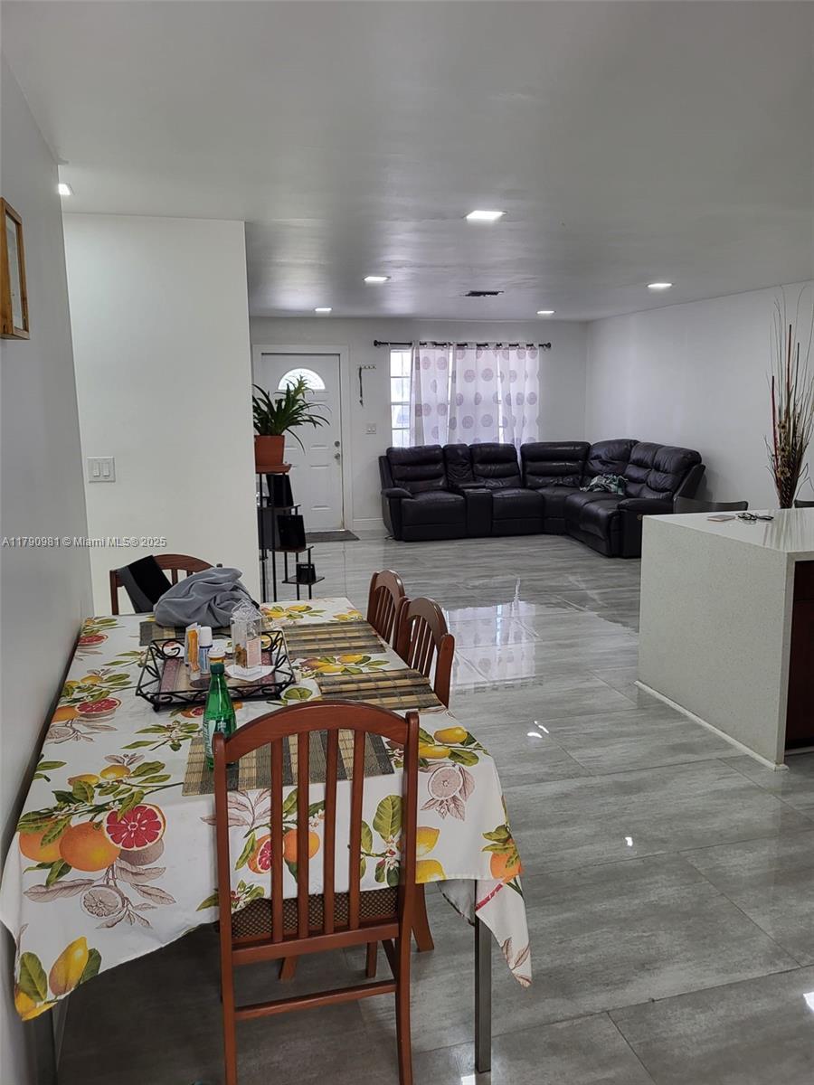 1650 Northeast 147th Street Miami, FL 33181 - Photo 9 of 56