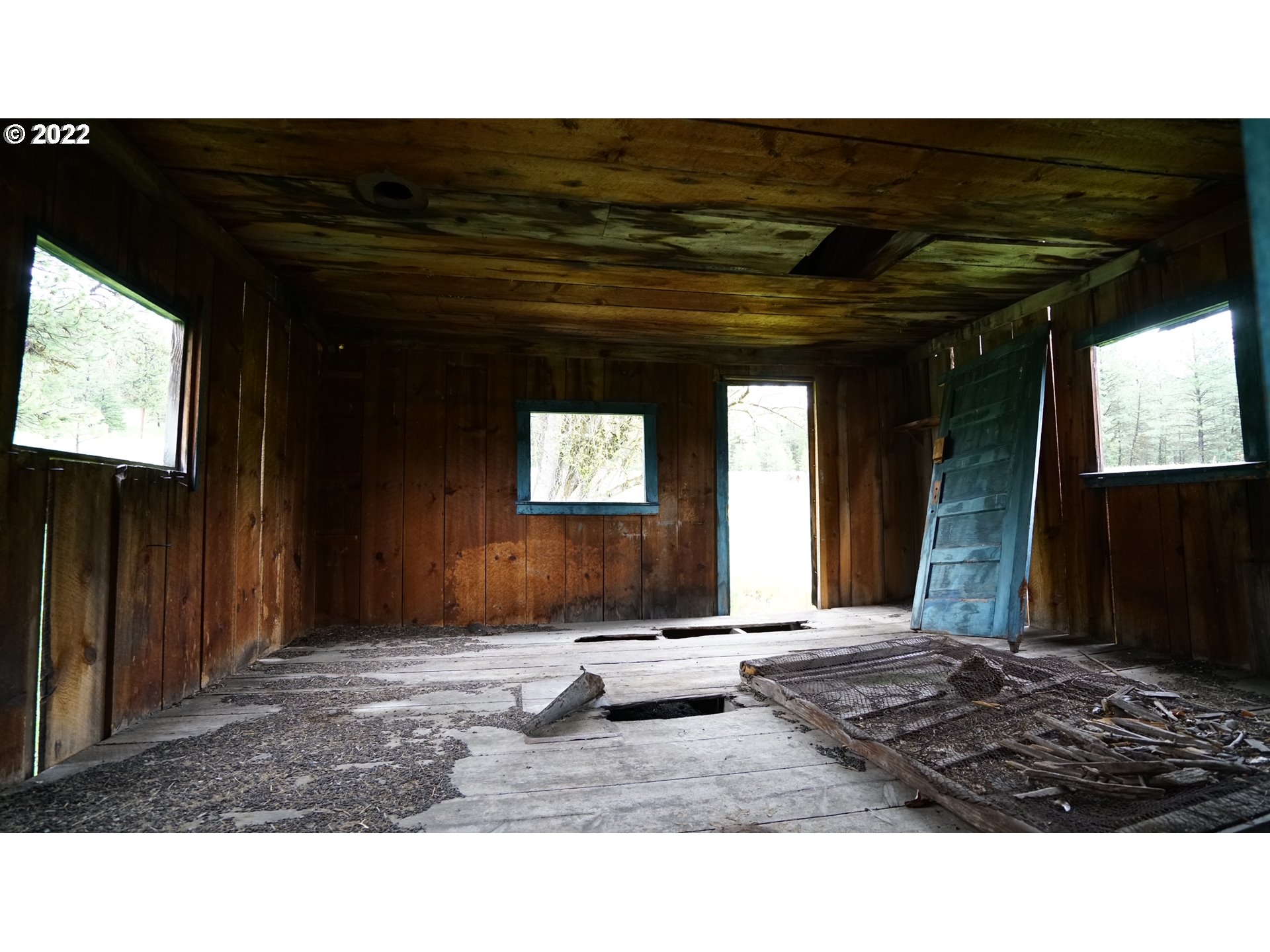 214 Forest Road Bates, OR 97817 - Photo 15 of 31 Gallery Image 15