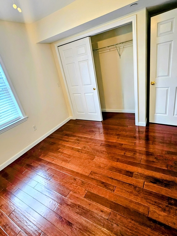 14 Dexter Street, Unit 3 Worcester, MA 01607 - Photo 6 of 9 Gallery Image 6