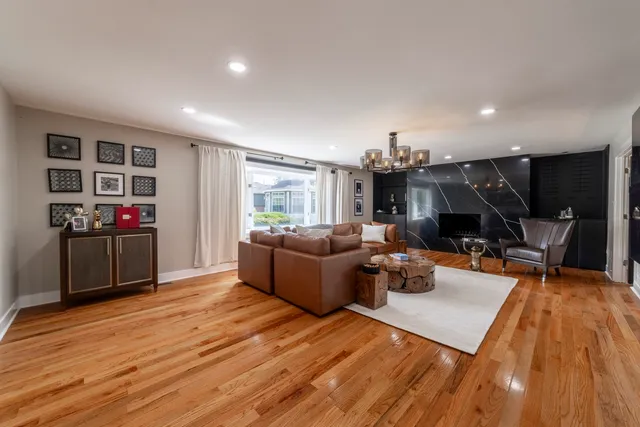 a view of an empty room and window in a room