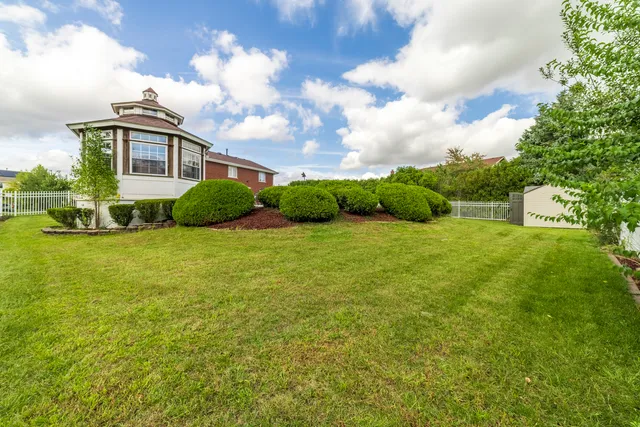 $694,900 | 8607 Glenshire Street, Tinley Park, IL 60487