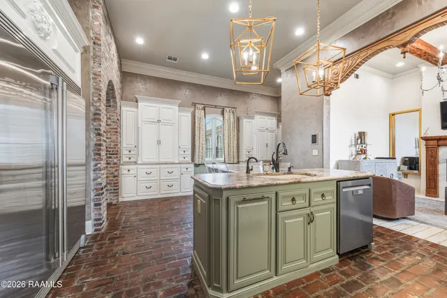 $1,150,000 | 401 Torrenova Circle, Lafayette, LA 70508