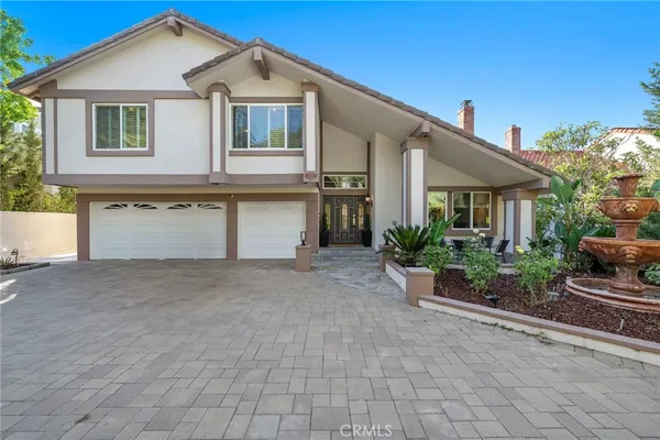 $1,629,000 | 6425 East Shady Valley Lane, Anaheim Hills, CA 92807