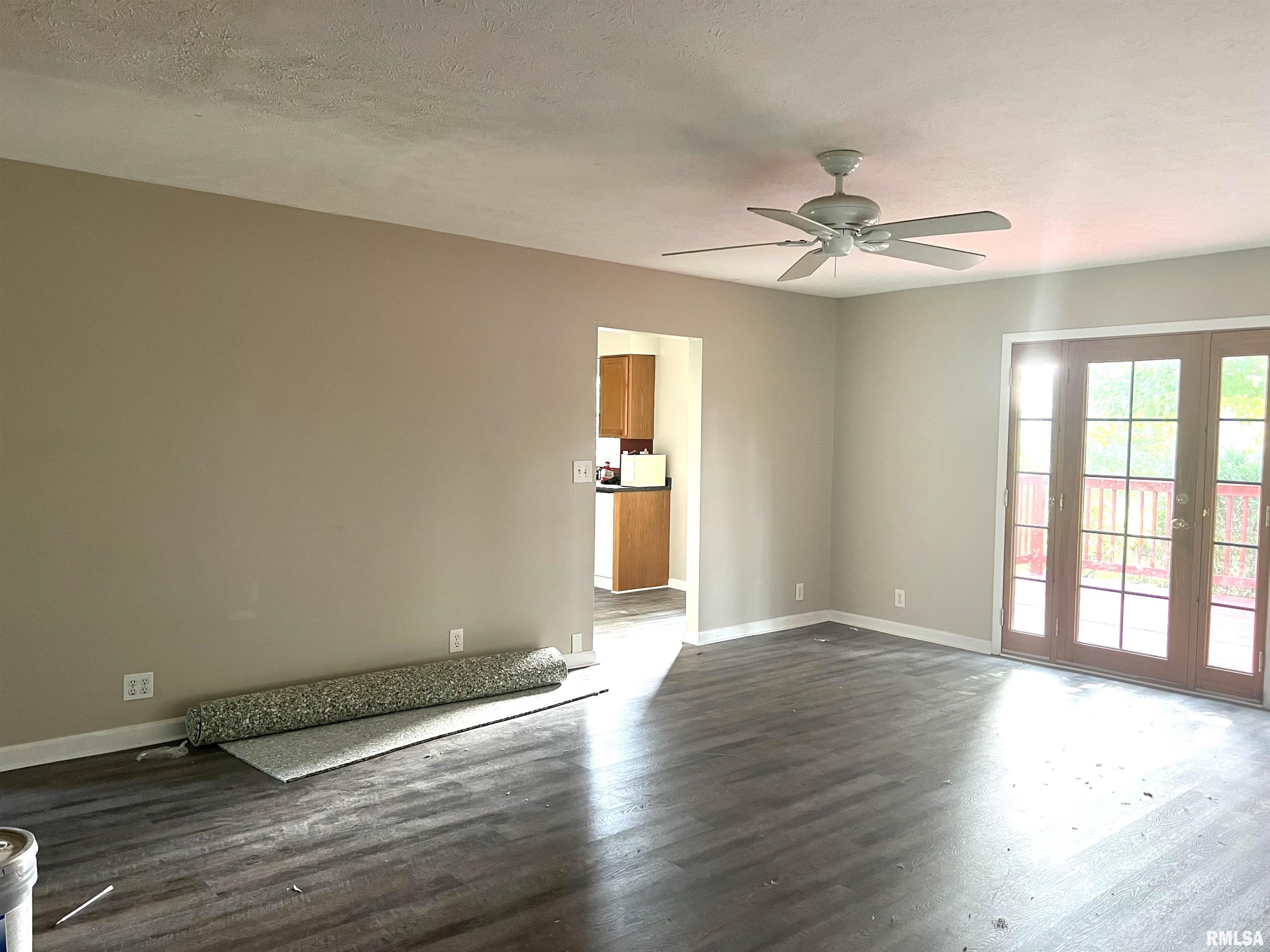 3187 Alum Cave Road Marion, IL 62959 - Photo 3 of 15