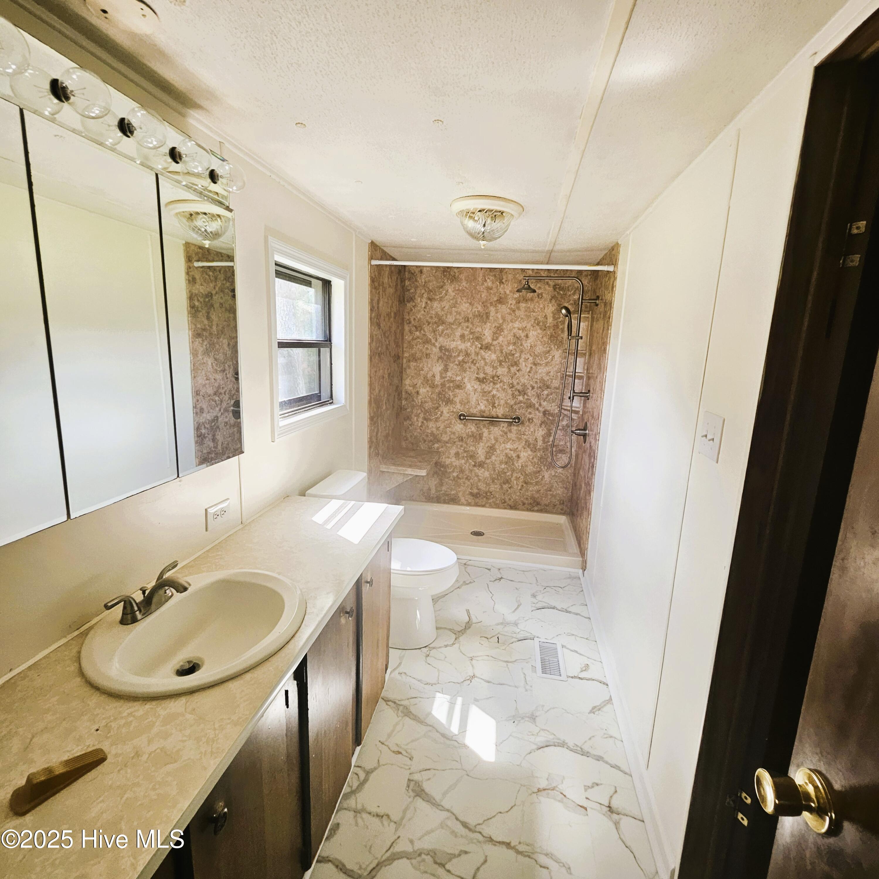 2125 Governors Road Windsor, NC 27983 - Photo 20 of 23 20250924_134841