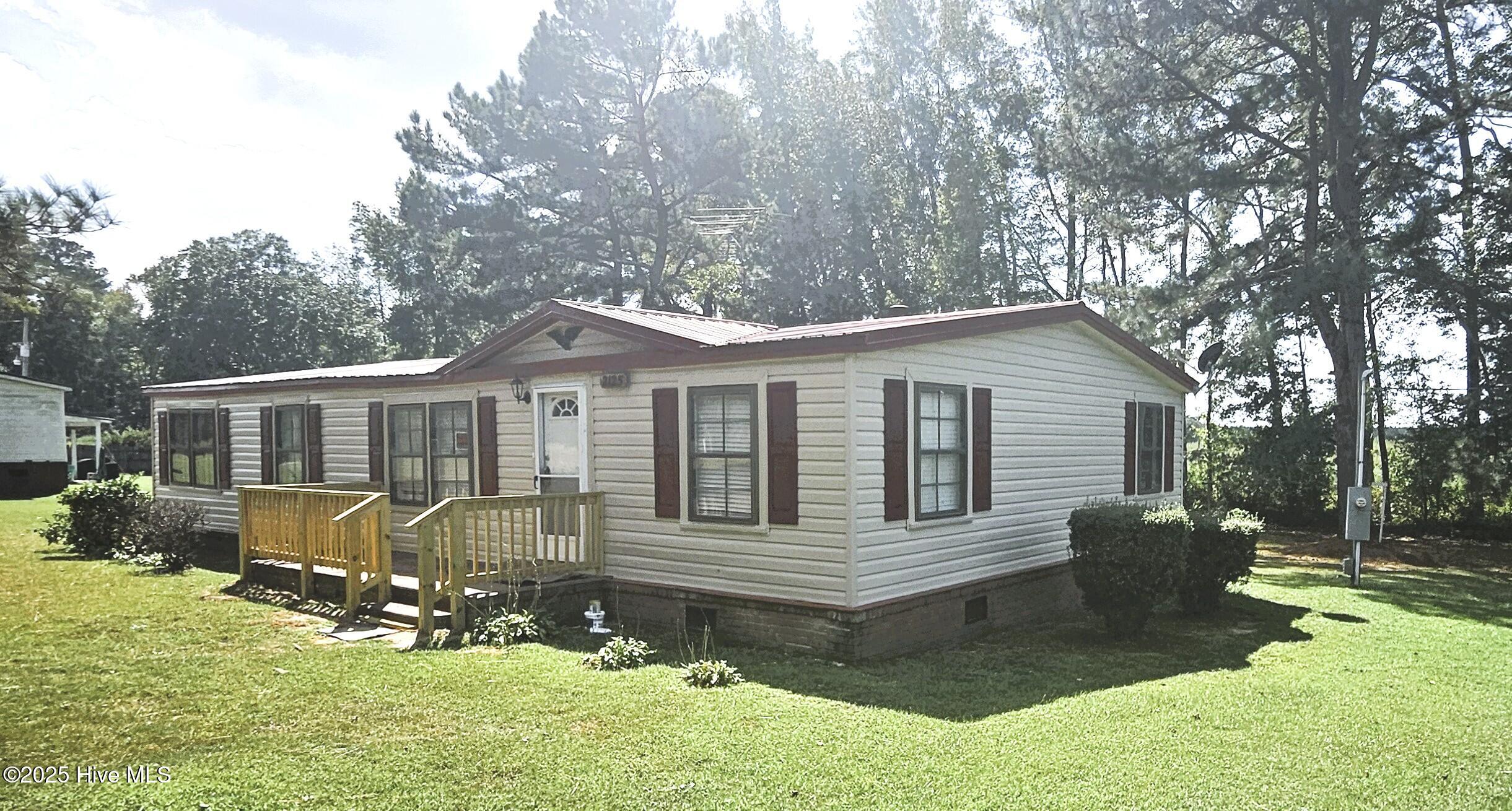 2125 Governors Road Windsor, NC 27983 - Photo 2 of 23 20250924_134328