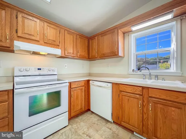 en view interior of a house ceiling fan and window