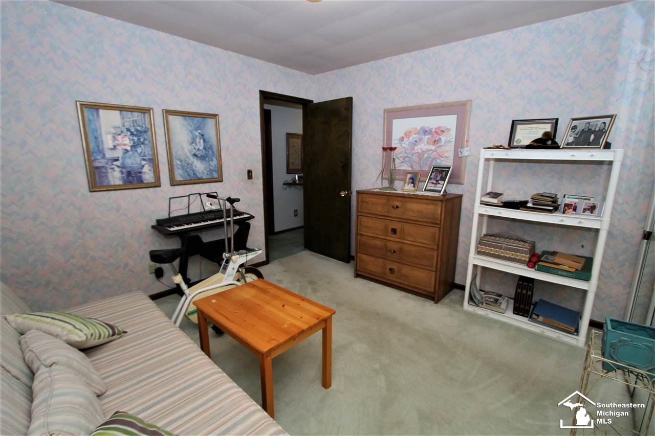 753 Ruff Drive Monroe, MI 48162 - Photo 27 of 40